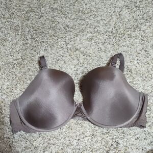 5/$25 SALE Paramour Smooth Molded Underwire Size 42DD T-Shirt Bra in Taupe